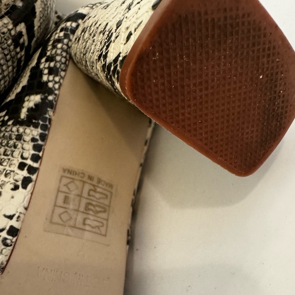 Pretty Little Thing Faux Snake Knee High Boots - Picture 10 of 11